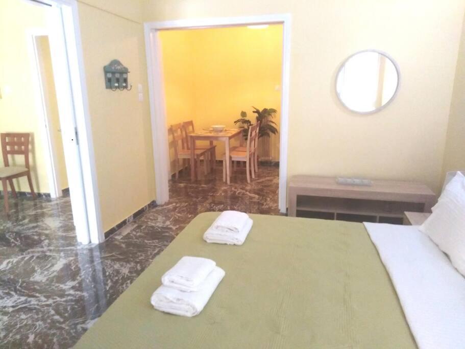 Thissio Apartment Philoxenia アテネ エクステリア 写真