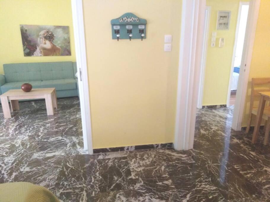 Thissio Apartment Philoxenia アテネ エクステリア 写真